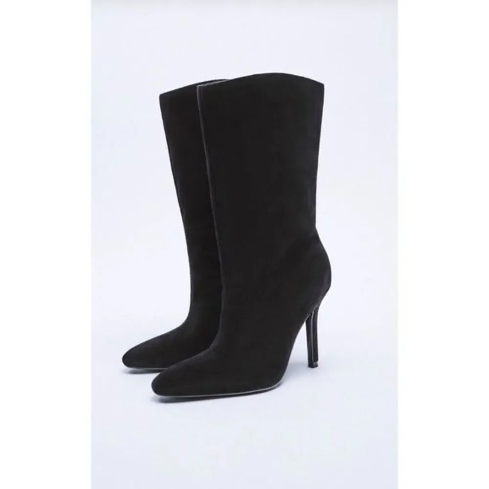 Zara Boots  
COWBOY SPLIT LEATHER HEELED ANKLE BOOTS